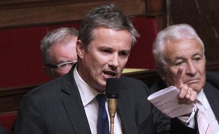 Nicolas Dupont-Aignan, candidat de Debout-La-République (DLR) à la présidentielle, a fustigé dimanche la demande d'aide de la zone euro à la Chine, estimant que c'était de "l'argent sale".