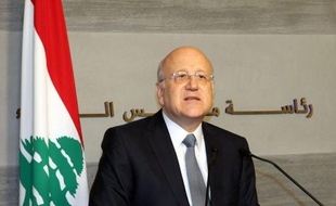Le Premier ministre libanais Najib Mikati a créé la surprise en annonçant vendredi la démission de son cabinet, en place depuis juin 2011, et en préconisant la mise sur pied d'un "gouvernement de salut national".