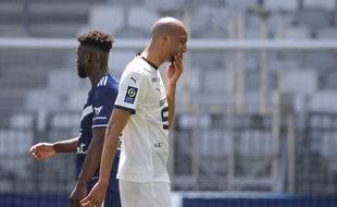 Steven Nzonzi a été expulsé dès la 8e minute de jeu à Bordeaux.