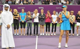 La Russe Elena Dementieva, championne olympique à Pékin en 2008, a annoncé qu'elle mettait fin à sa carrière à l'âge de 29 ans, vendredi à Doha, après avoir perdu son dernier match de poule au Masters féminin face à l'Italienne Francesca Schiavone.