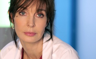 Dans «H24», Anne Parillaud joue Gabrielle, une cheffe infirmière.
