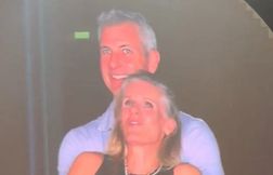 La fan de Coldplay qui a publié la vidéo de la « kiss cam » sort du silence