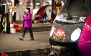 Un train Transilien au départ de la gare Saint-Lazare (image d'illustration).