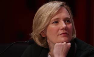 Stella Creasy, députée britannique, a été rappelée à l'ordre après avoir emmené son bébé au parlement.