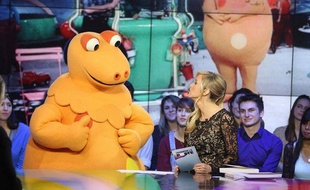 «Derrière le poste» animé par Enora Malagré
