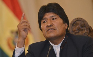 Le président bolivien Evo Morales lors d'une conférence de presse sur le projet de route controversée traversant l'Amazonie, le 26 septembre 2011 à La Paz.
