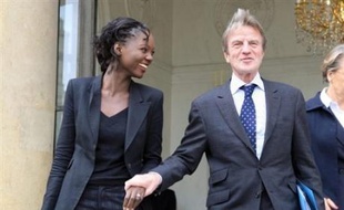 Le ministre des Affaires étrangères Bernard Kouchner et la secrétaire d'Etat aux Droits de l'Homme Rama Yade rencontreront finalement le dalaï lama vendredi, à la veille de son départ de France où l'accueil officiel a été, selon l'opposition, frileux et confus pour ne pas froisser Pékin