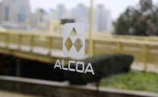 Le géant américain de l'aluminium Alcoa renoue avec les bénéfices au deuxième trimestre