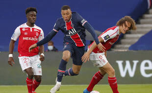 Kylian Mbappé dans ses oeuvres contre Reims, le 16 mai 2021 au Parc des Princes.