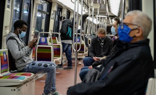 Le masque continuera à être obligatoire dans les transports en commun franciliens.