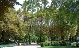 Square du Clos-Feuquières