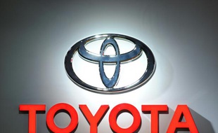 Le géant japonais de l'automobile Toyota a annoncé mercredi le rappel de 6,5 millions de véhicules dans le monde "pour vérifier le bon fonctionnement de la commande de lève-vitres principale"