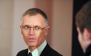 Le nouveau numéro un de PSA Peugeot Citroën, Carlos Tavares, à Paris le 26 mars 2014