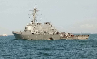 Le destroyer américain John S. McCain est entré en collision avec un pétrolier lundi 21 août 2017.