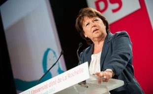 Martine Aubry lors de son discours de clôture de l'université d'été de La Rochelle, le 26 août 2012.
