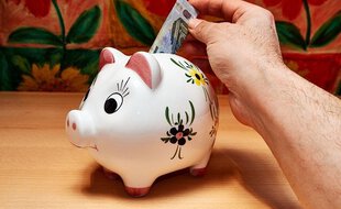 C'est en début d'année scolaire que les parents décident du montant de l'argent de poche qu'ils donneront à leurs enfants.