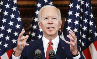 A Philadelphie, Joe Biden a promis le 2 juin 2020 de s'attaquer au «racisme institutionnel» après la mort de George Floyd.