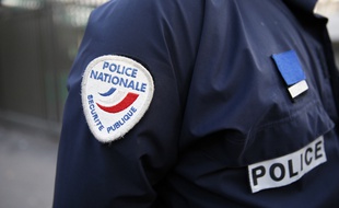 Illustration: police, un policier français en 2014.