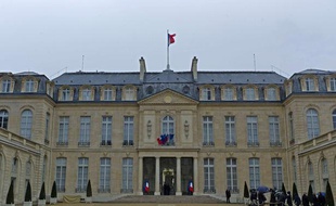 François Hollande prendra officiellement ses fonctions le 15 mai prochain.