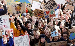De jeunes Français ont appelé jeudi à une