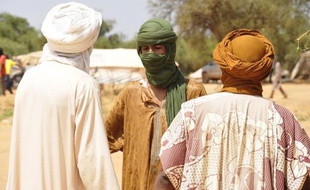 Les préparatifs en vue d'une intervention militaire dans le nord du Mali s'accélèrent, les chefs d'Etat ouest-africains devant se réunir dimanche à Abuja pour en approuver les modalités, qui seront transmises la semaine prochaine à l'ONU pour un feu vert définitif.