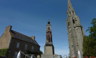 Les habitants de Plouagat, un bourg breton de 2.600 habitants dans les Côtes d'Armor, ont plébiscité dimanche la restauration de leur église, menacée d'effondrement, lors d'un référendum organisé par la municipalité avant d'engager de coûteux travaux, une question à laquelle sont confrontées de plus en plus de collectivités.