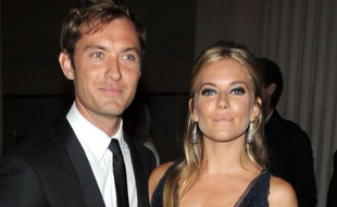 Jude Law et Sienna Miller le 3 mai 2010, à New York au gala du MET.
