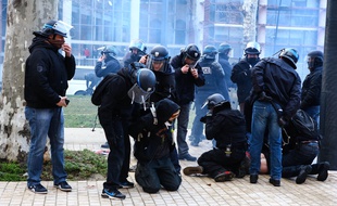 Interpellations lors de la manifestation du samedi 21 février à Toulouse
