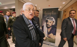 Mahmoud Abbas arrive au musée Yasser Arafat, à Ramallah, le 11 novembre 2014.