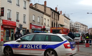 Lyon, le 10 février 2019. Une femme et sa petite fille sont mortes dans un incendie survenu route de Vienne samedi soir.