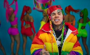 Le rappeur 6ix9ine dans son clip «Gooba» (capture vidéo).