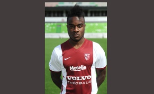 A peine arrivé à Lyon, l'ancien attaquant messin de 18 ans Maxwel Cornet apparaît dans le groupe d'Hubert Fournier ce mardi à Nantes.