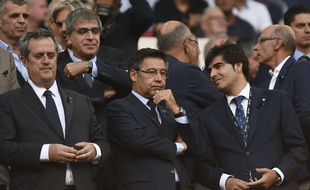 Josep Bartomeu, le président du Barça, dans les tribunes du Camp Nou.