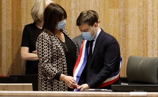 Michèle Rubirola lors de l'élection comme maire de Benoît Payan.