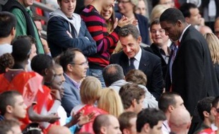 A noter la présence exceptionnelle du président de la République Nicolas Sarkozy, qui n'a toutefois pas voulu révéler sa préférence pour une équipe alors qu'il se rendait épisodiquement au Parc pour voir le PSG avant d'être président.