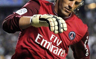 Le gardien du PSG, Grégory Coupet, lors d'un match contre Montpellier, le 8 août 2009.