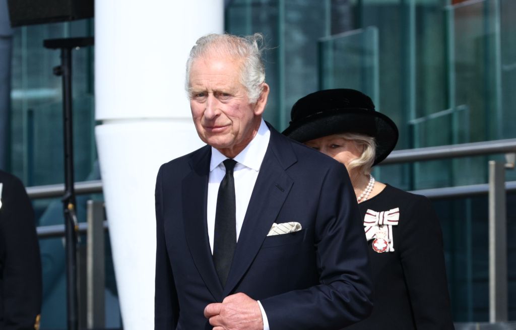 Le roi Charles III et Chimène Badi sont dans le Fil des Stars