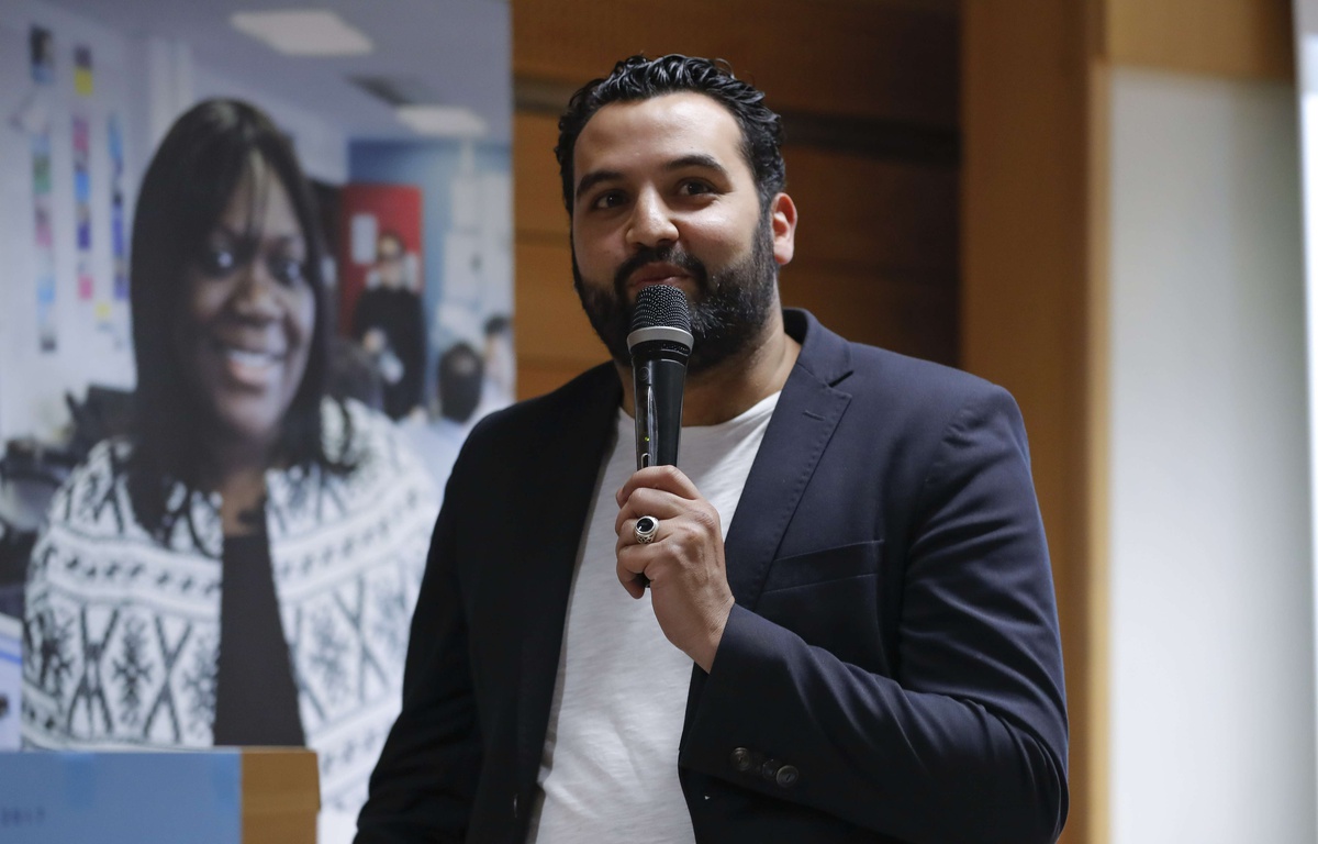 De Miel Et De Fiel Mots Fléchés Pourquoi autant de polémiques autour de l'humoriste Yassine Belattar?