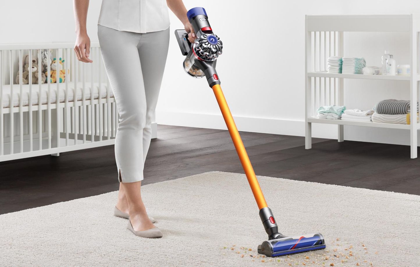 Aspirateur balai sans discount sac dyson v8 animal