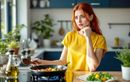 Vous trouvez vos poêlées sans goût ? L’astuce simple qui réveille instantanément les légumes de saison