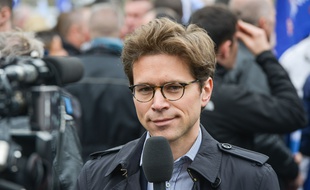 Geoffroy Didier, vice-président LR de la région Ile-de-France, rejoint le favori des sondages.