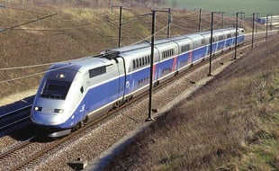 Illustration: Un TGV en circulation.