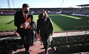 La ministre des Sports, Roxana Maracineanu, et Didier Lacroix, le président du Stade Toulousain, lors d'une visite ministérielle le 26 novembre.