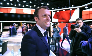 Emmanuel Macron sur le plateau de «L'Emission politique», le 6 avril 2017.