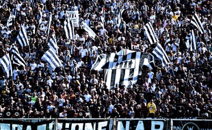 Des supporters de la Juventus Turin lors d'un match de Série A contre la Fiorentina, le 14 septembre 2019.
