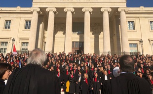Les avocats marseillais ont manifesté devant le palais de justice contre la réforme des retraites