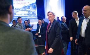 La présidente du Front national Marine Le Pen lors d'Assises présidentielles du parti le 4 février 2017 à Lyon