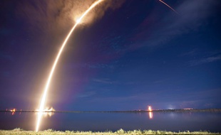 Lancement d'un Falcon 9 de SpaceX.
