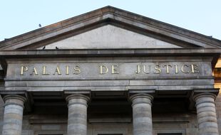 Le parquet précise que les faits pourraient être punis de 10 ans d'emprisonnement.