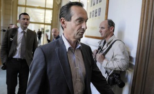 Jérôme Bédier, ancien président de la Fédération des entreprises du Commerce et de la Distribution (FCD), a rejoint le groupe Carrefour comme secrétaire général, selon un communiqué publié mercredi par le numéro deux mondial de la distribution.